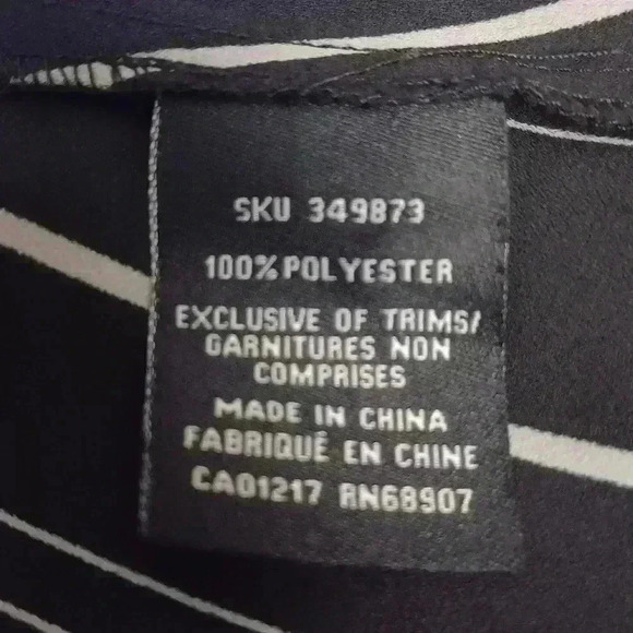 Le Chateau  Women's Medium Striped Elegant Blouse - Picture 7 of 8